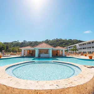 https://golden-dreams-studio-1st-floor-101b.top-hotels-puertorico.com